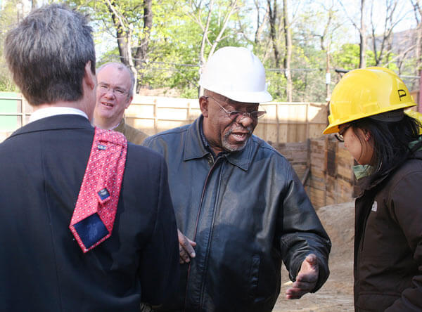 City mediates grave damage