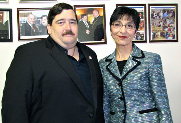 Miller pushes for equal pay