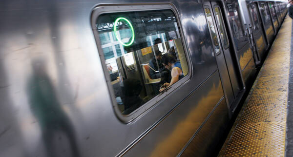 MTA uses various methods warning of platform edges