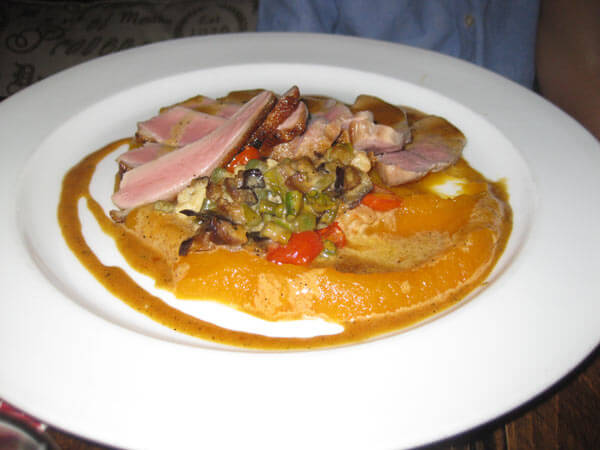 L’Artiste: A mixed French experience in Astoria