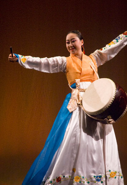 Flushing dance show driven by Korean rhythms