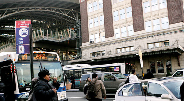 Passenger attacks two others with a knife in Jamaica subway station: MTA