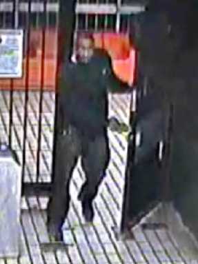 Man stole cellphone from woman on train: Police (WITH VIDEO)