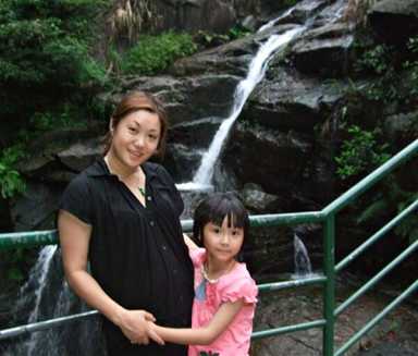 Body of slain tourist stuck in US