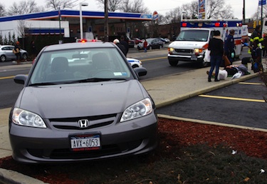 Pedestrians Struck In Forest Hills By Elderly Driver – QNS.com