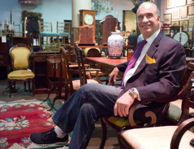 Capo Auction brings antique lovers to LIC