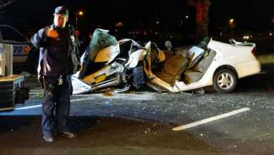 Far Rock man dies when car slams into tree