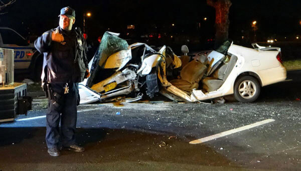 Far Rock man dies when car slams into tree