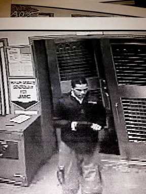 Cops seek man who stole money from mosque