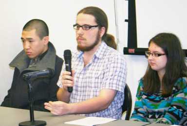Interns learn of comfort women in Queensboro program