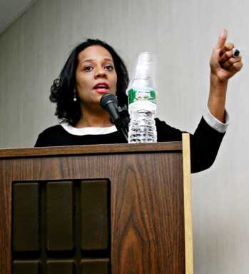 Qns domestic violence forum mulls solutions