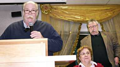 Residents urge CB 7 to oppose Tennis Center expansion