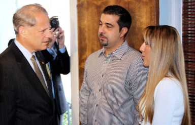 Rep. Israel pressures Putin to lift ban on Russian adoptions