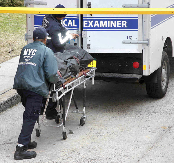 Fire in Jamaica Estates apartment kills man