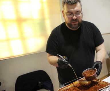 Chili creators face off during Whitestone competition