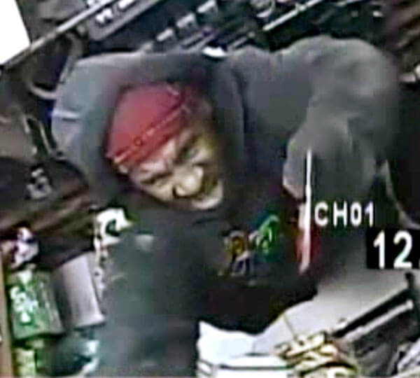 Police on the hunt for serial Woodside burglary suspect [With Video