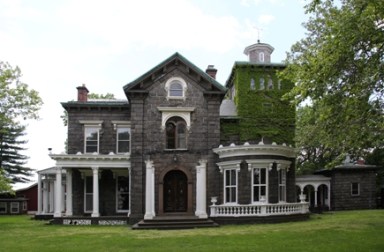 Steinway Mansion Exterior – Photo Courtesy of Gary Vollo