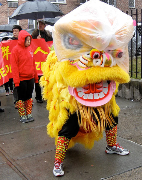 Elmhurst holds parade in late Lunar New Year