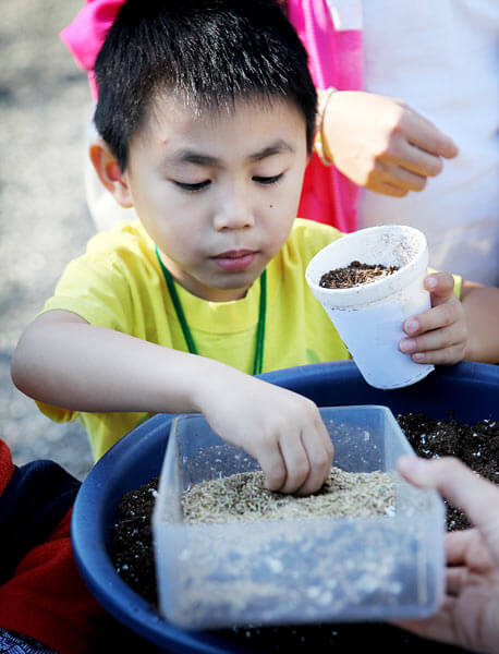 Mayor proposes ban on plastic foam containers