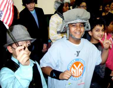 PS 115 students donate $1,000 to help veterans