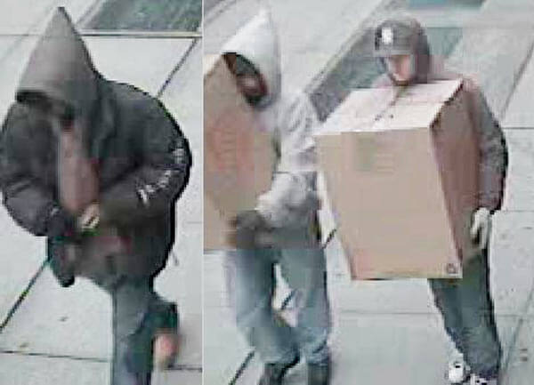 Three men rob Astoria business at gunpoint: NYPD
