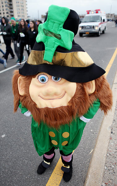 Irish pride on display in Rockaway [Photo Gallery] – QNS.com