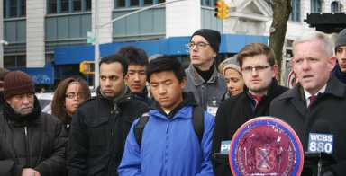 Van Bramer demands traffic study for Thomson Avenue