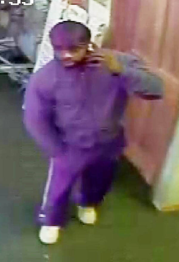 Police on the hunt for serial interboro robbery suspects [With Video]