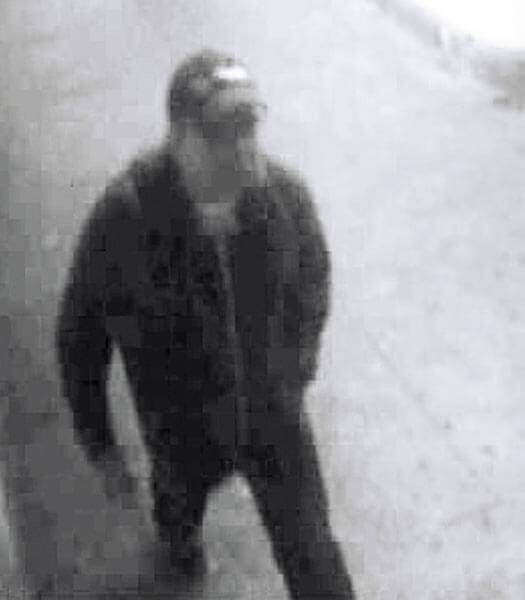 Man grabbed woman in Kew Gardens station: Cops [With Video of Suspect]
