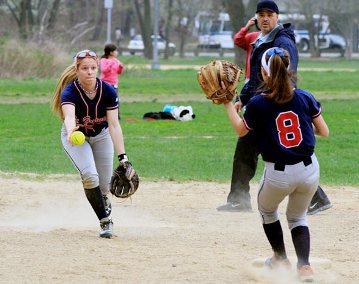 SOFTBALL PHOTO