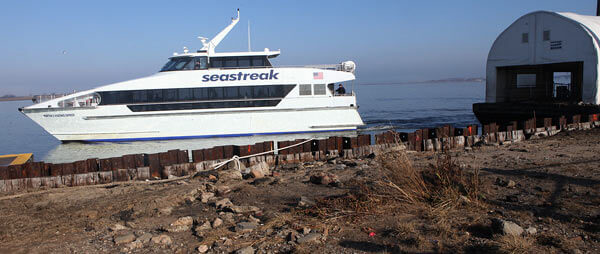 Rockaway ferry to operate through Labor Day: Bloomberg