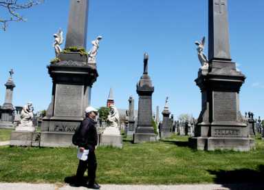 Borough history buffs dig up past at Calvary