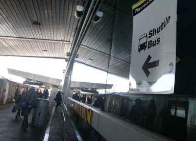 Subway delays still persist months after Sandy
