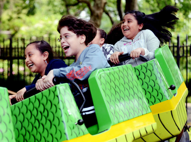 Carousel and amusement area open in Flushing Meadows