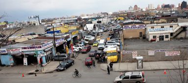 City selective in reopening Willets Point businesses