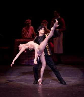 Ballerina makes the leap home to Richmond Hill