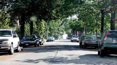 Broadway Flushing man found dead in backseat of car: NYPD