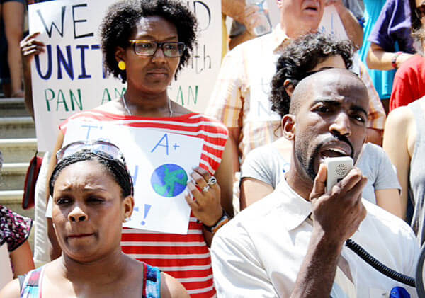 Teachers accuse Elmhurst principal of racism