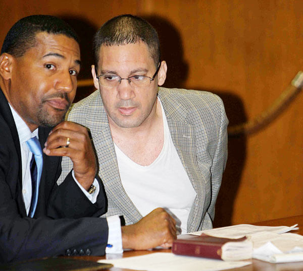 Ex-Rikers officer draws 25 years for 2000 slaying