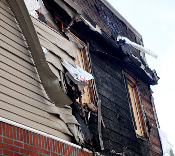 Three hurt in Ozone Park blaze