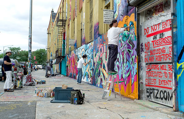 City passes plan to tear down 5Pointz in LIC
