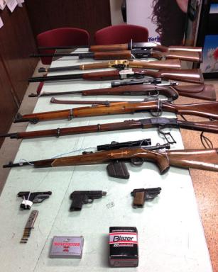 Cops seize multiple guns from Flushing man: NYPD