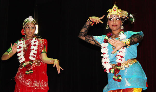 Flushing Hindus hope to keep traditions alive