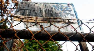 Elected officials slam proposed Glendale shelter