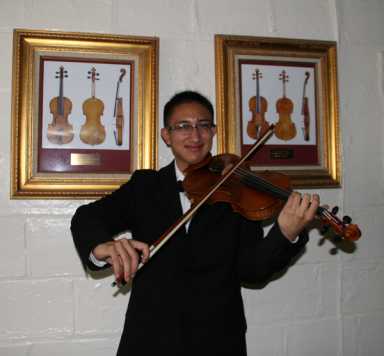 Queens violinist makes the journey from subway platforms to Lincoln Center