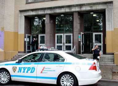 10-year-old girl accosted in Jamaica on way to school: NYPD