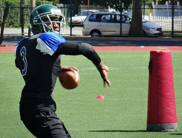 Bulldogs look to star quarterback for leadership