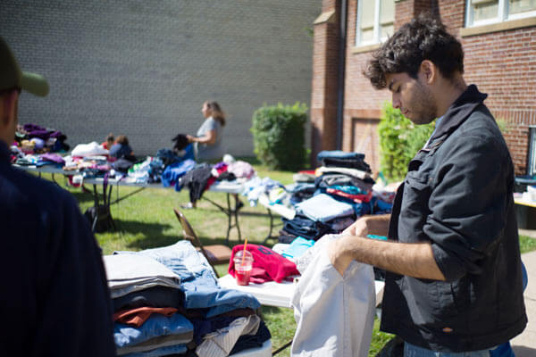 Drive helps Mid Vil fire victims