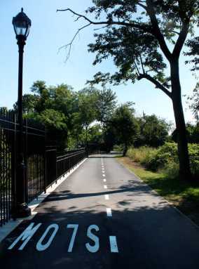 Parks reopens Ridgewood Reservoir