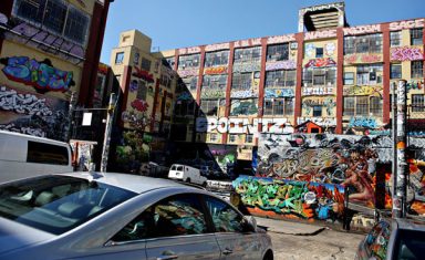 Judge urges artists to talk to owner on 5Pointz plan
